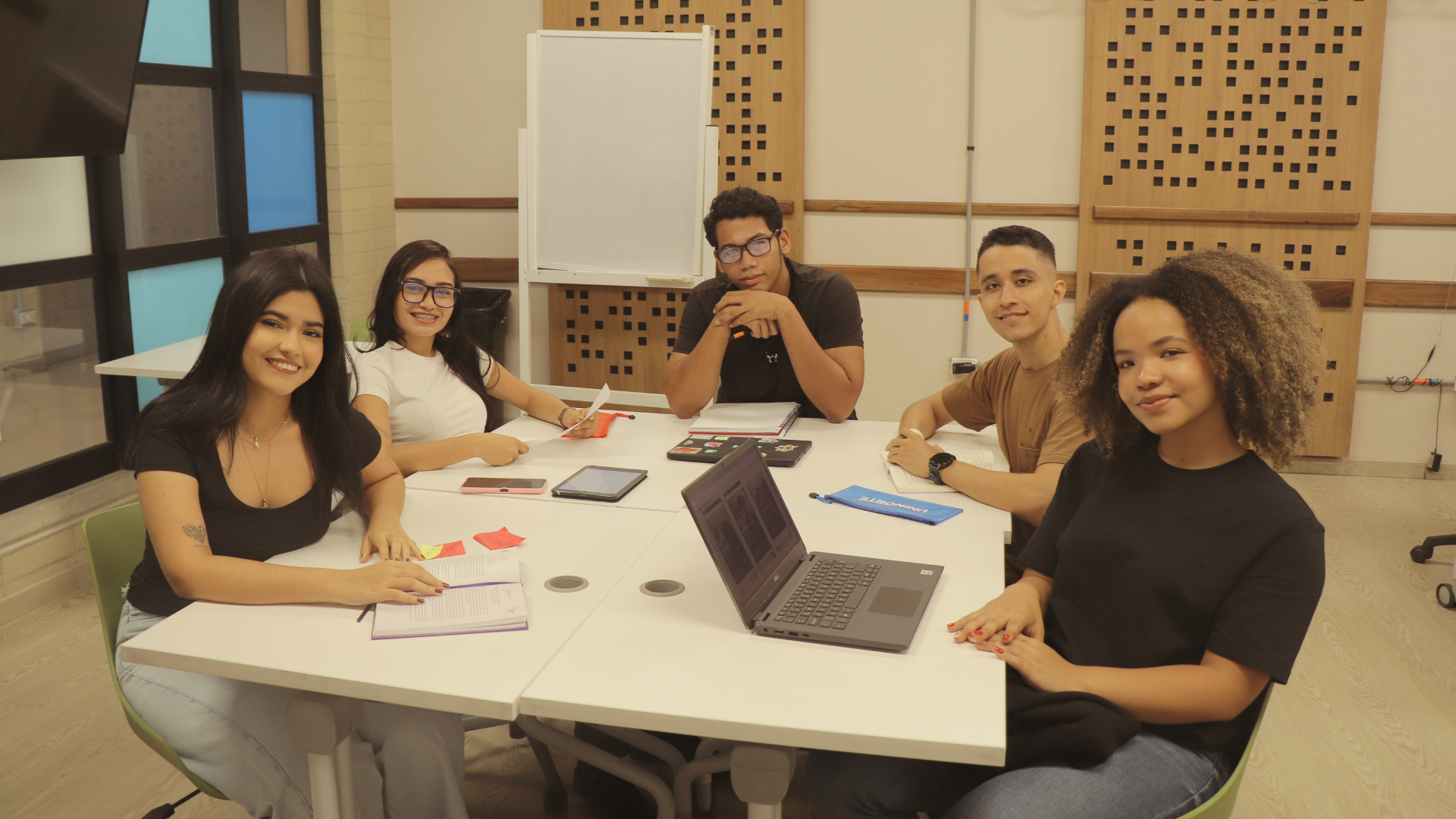 Segunda Responsive Image