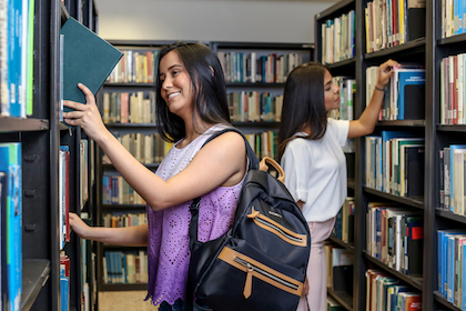 consulta fisica del material bibliografico