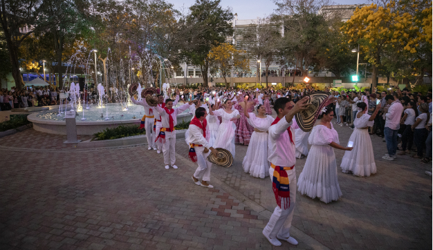 Fuente-inauguración-principal.jpeg