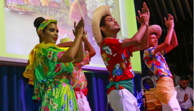 La-Magia-del-Carnaval-2020-auditorio.jpeg