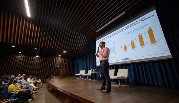 SEMINARIO-FINANCIERO.jpg