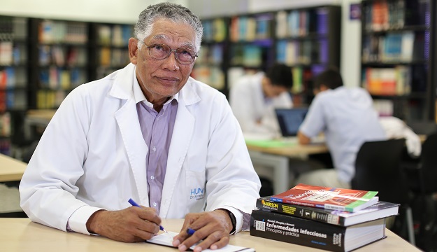 ARCELIO-BLANCO-MÉDICO-INTERNISTA-Y-NEUMÓLOGO0.JPG.jpg