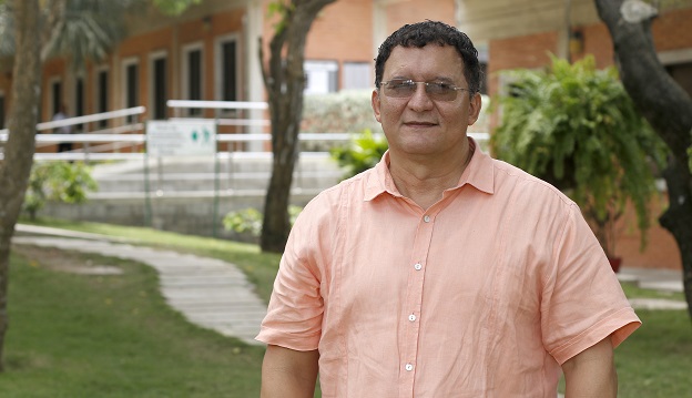 ALVAROGONZALEZ1Universidaddemberes.jpg