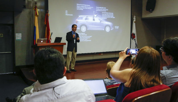 2018-11-02CONFERENCIACOLOMBIANADEROBOTICAYAUTOMATIZACION-IEEECCRA.jpg