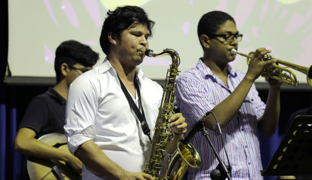 Día-Internacional-del-Jazz-(Ethno-Latin-&-Jazz).jpeg