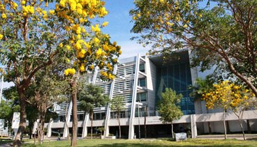 EdificiodePostgradosdelaUniversidaddelNorte.jpg