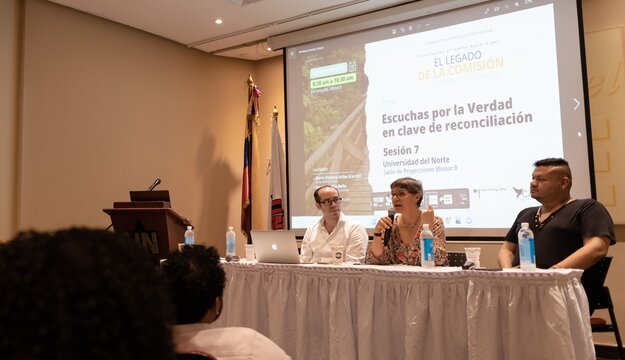 Evento comisión de la verdad 2022