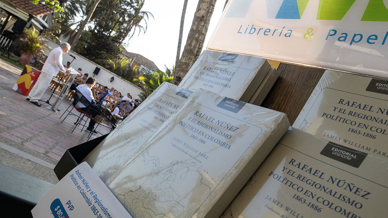 Libro Rafael nuñez lanzamiento.jpeg