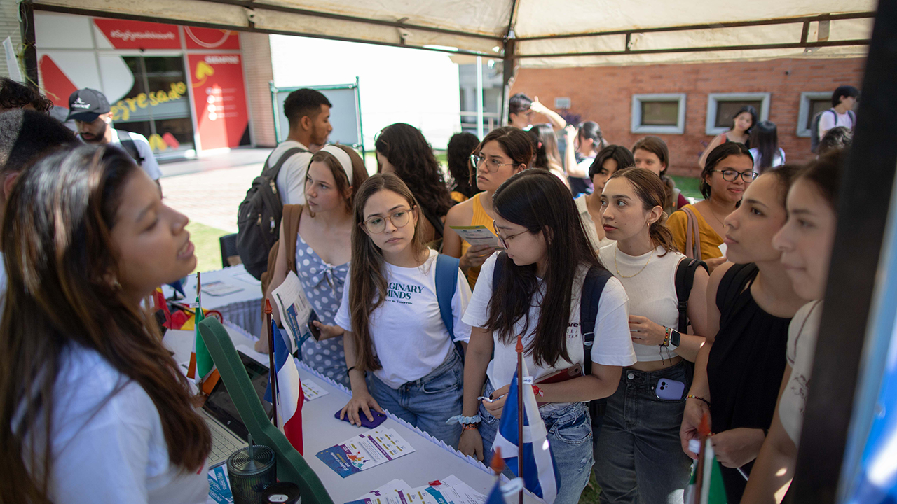 INTERNATIONAL STUDENTS FAIR EXPRESS 202316.jpg