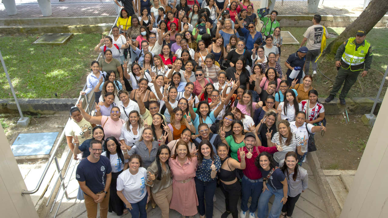 LANZAMIENTO DEL PROGRAMA DE INGLÉS PARA MUJERES 2024