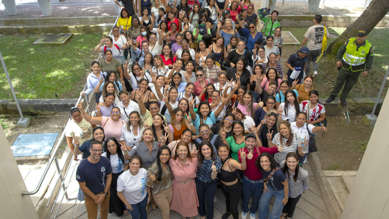 LANZAMIENTO DEL PROGRAMA DE INGLÉS PARA MUJERES  2024