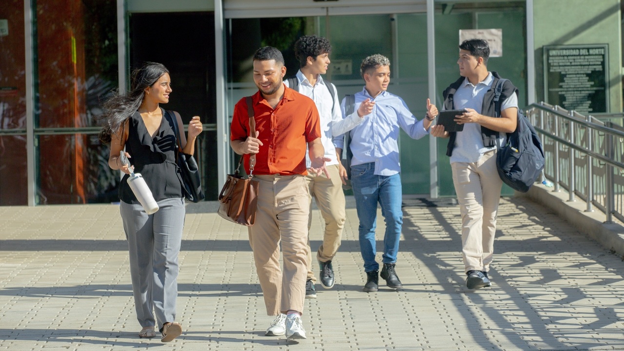 Jovenes politica publica 2025