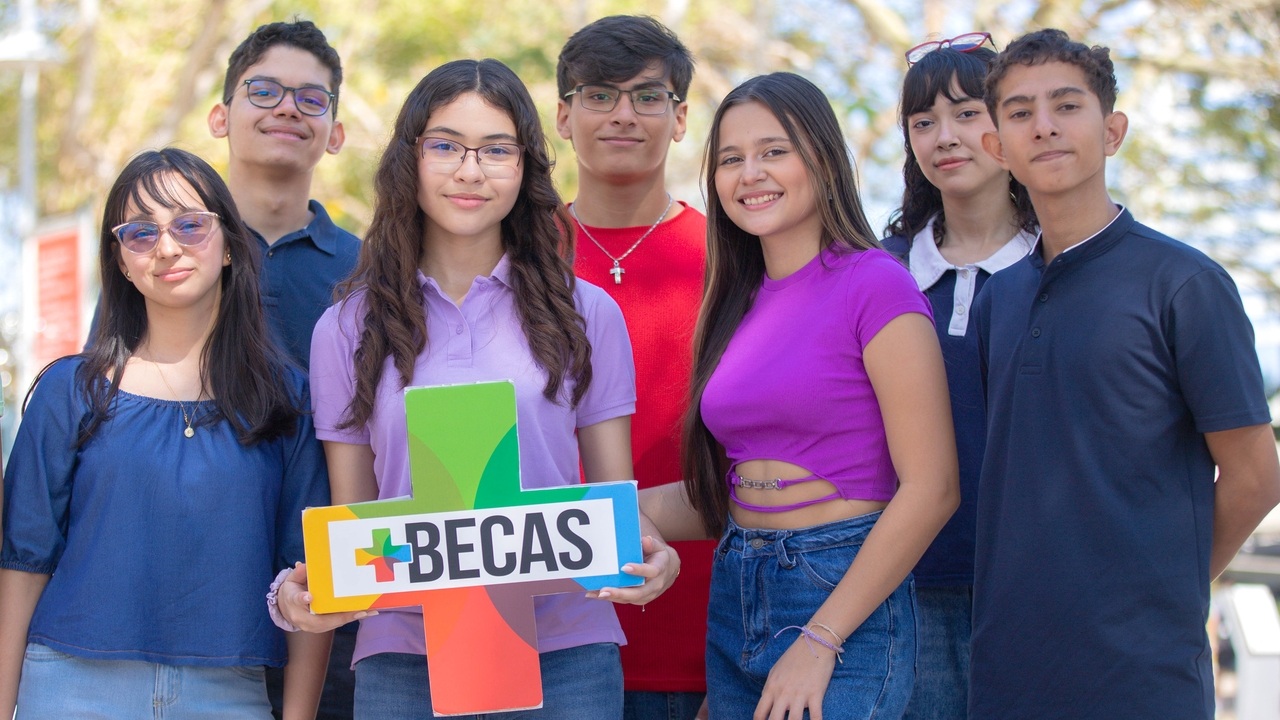 becas 2025 chicos.jpg