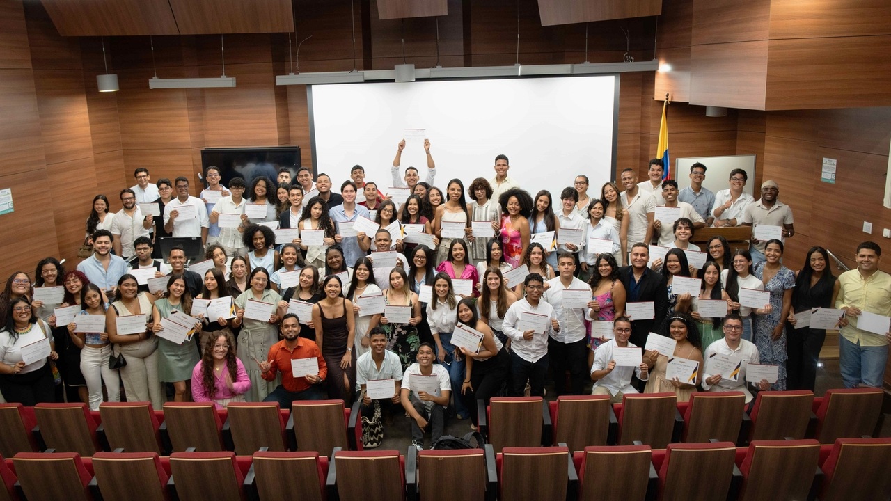 CLAUSURA DEL DIPLOMADO EN LIDERAZGO E INNOVACION 2025-2