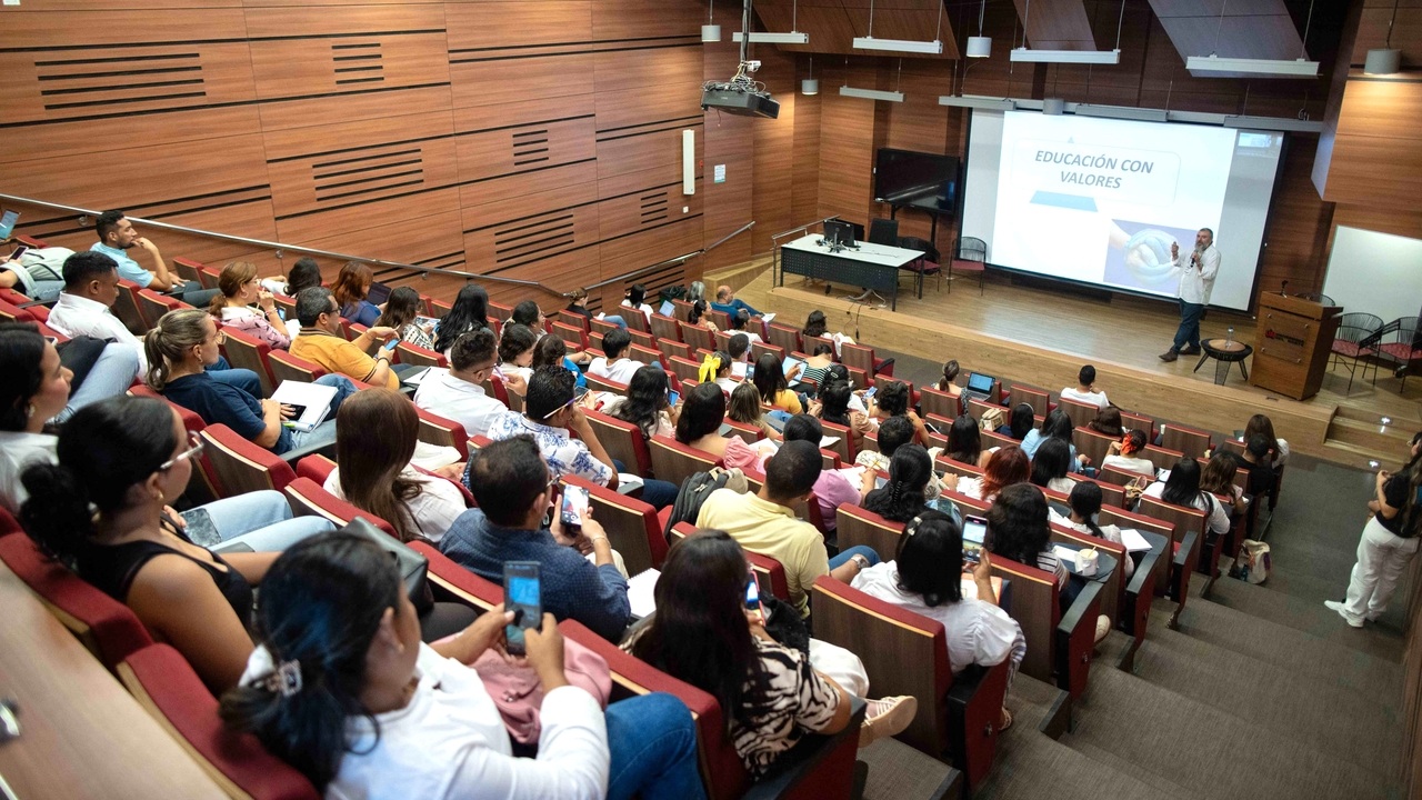 CUBRIMIENTO JORNADA ACADÉMICA INTERDISCIPLINARIA 2025