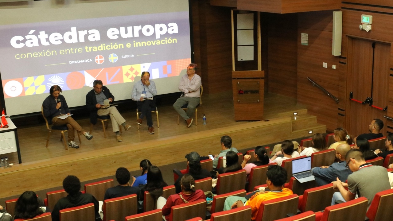 encuentro inmigrantes catedra europa 2025 (2) (1).jpg