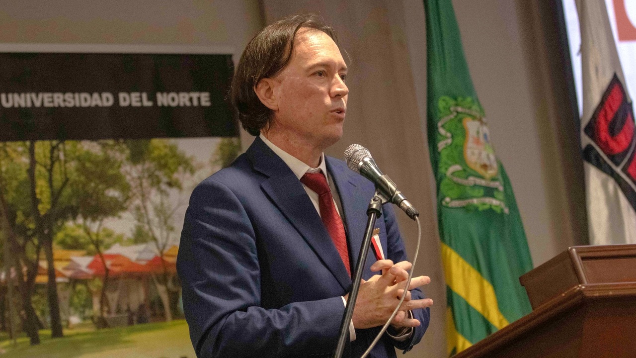 profesor bernardo uribe 2025