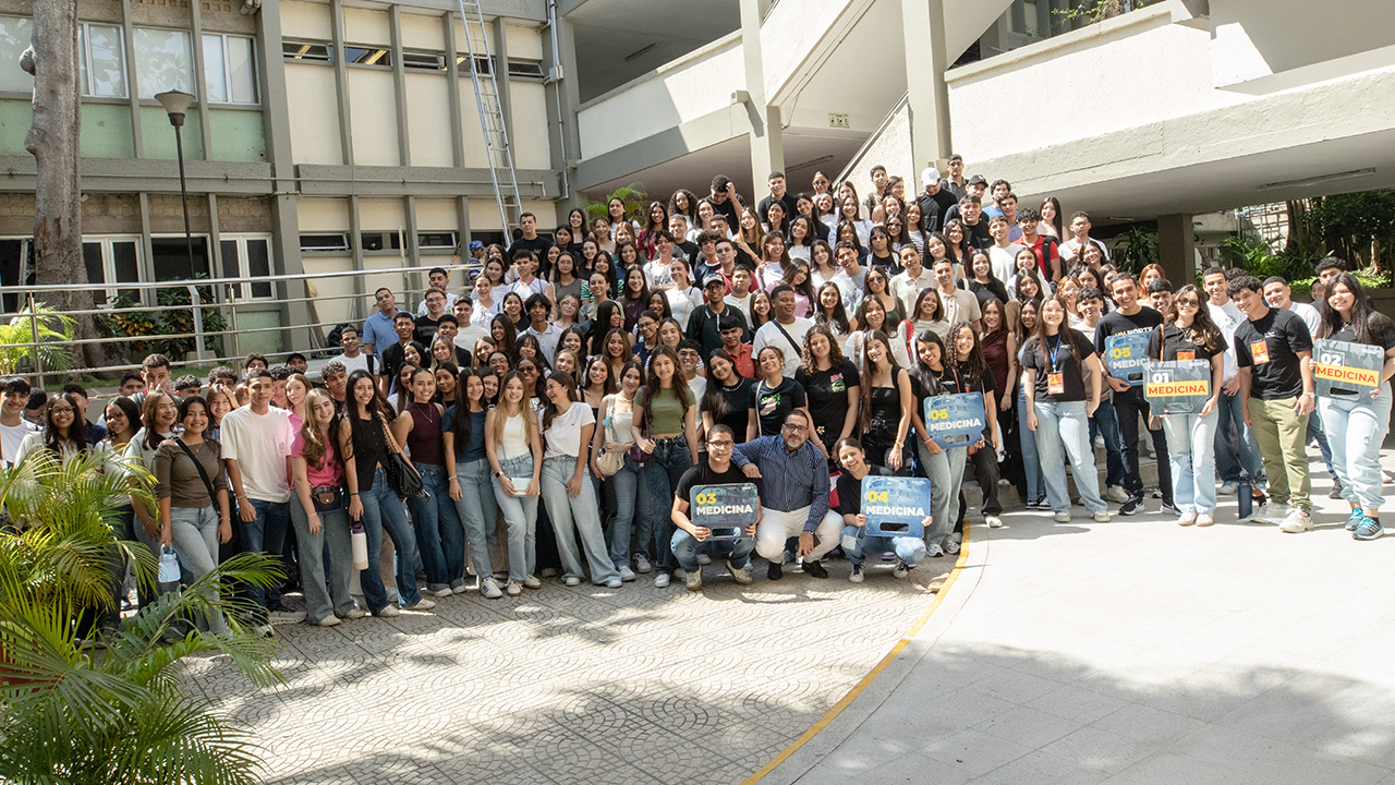 Induccion salud Estudiantes Medicina.jpg