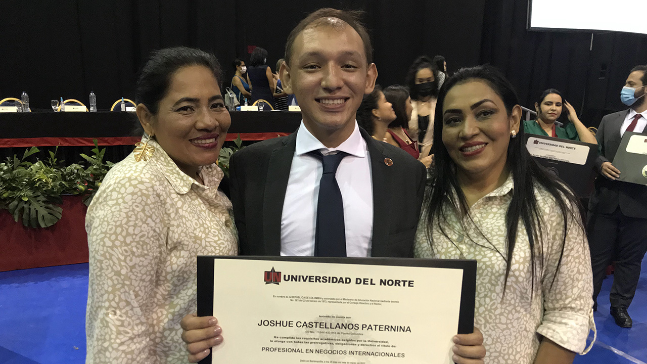 Joshue Castellanos nobel educacion diploma.heic