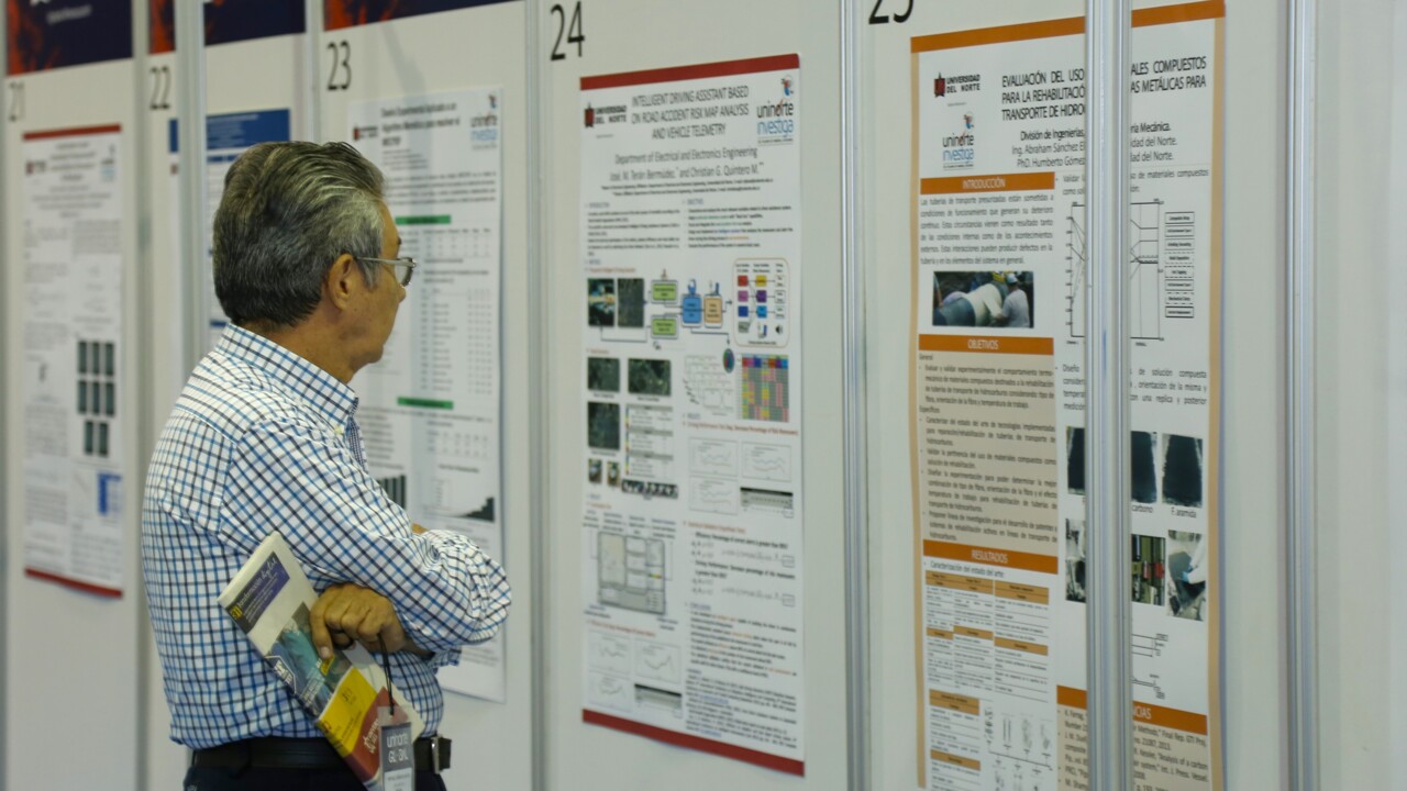 2018-08-28 CATEDRA GLOBAL- FERIA DE INVESTIGACION8.jpg