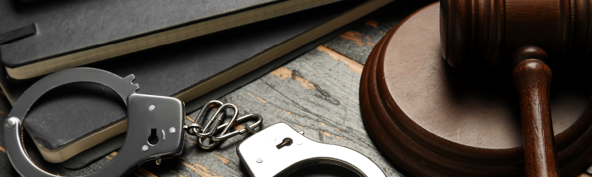 Reflexiones-fuga-de-presos-y-derecho-penal_V1 (1).png