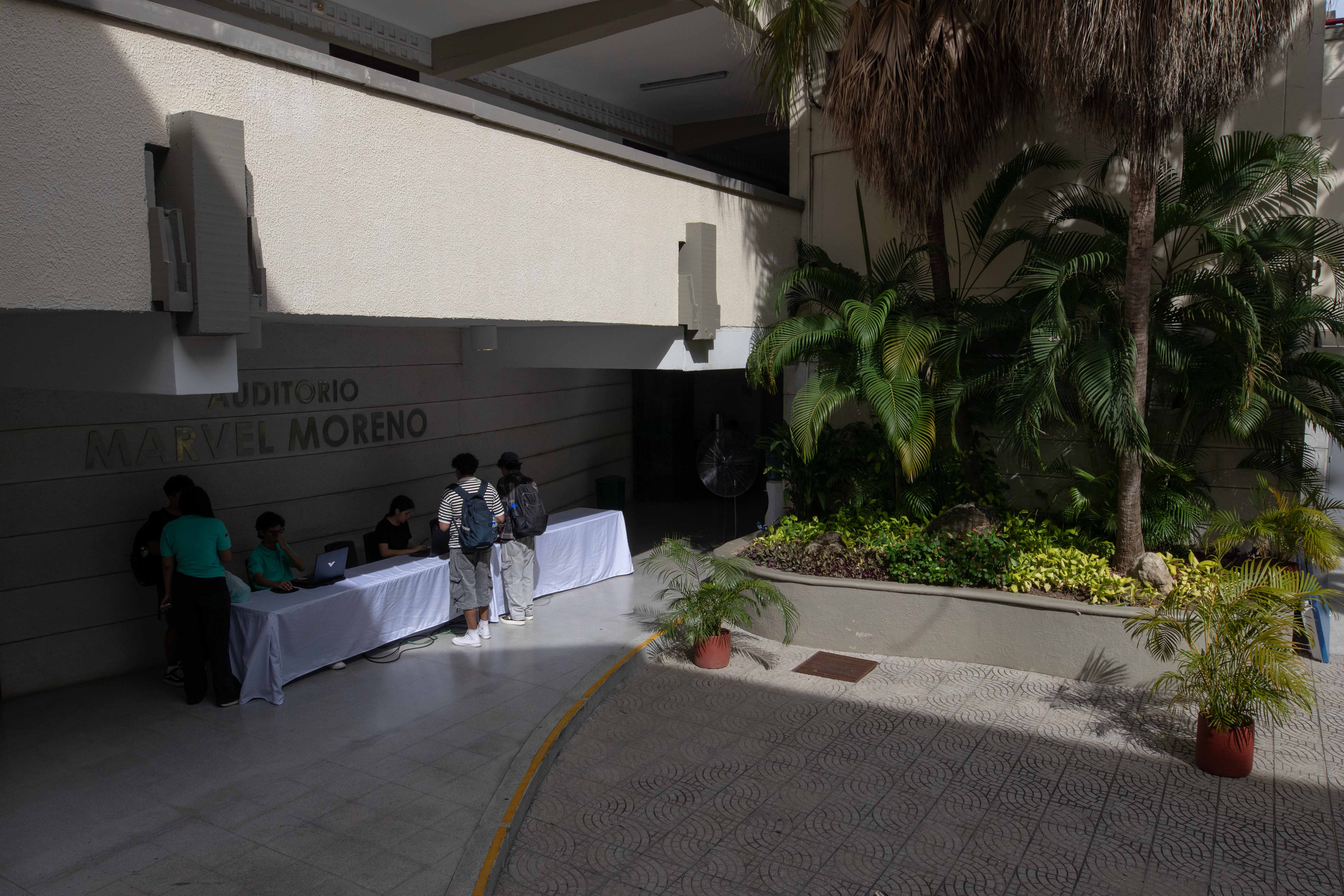 First Responsive Image