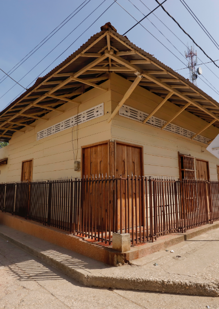 Casas antiguo y nuevo Prado