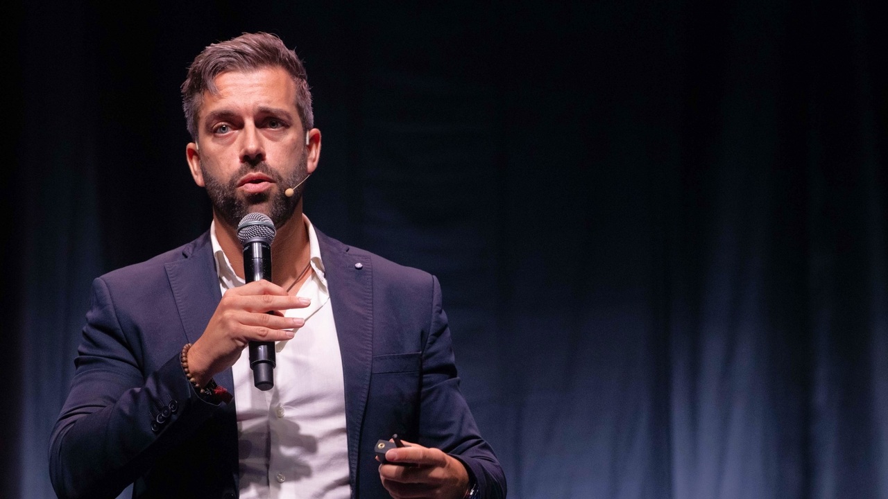 First Responsive Image