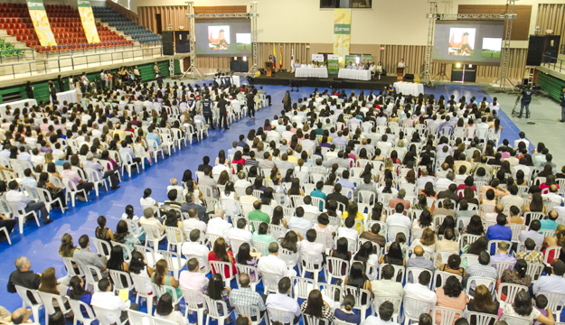 general-becas-2014.jpg